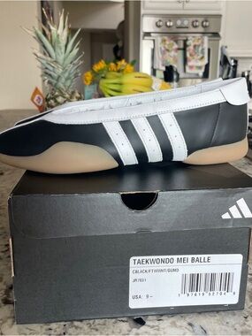 adidas Taekwondo Mei Ballet Fashion Sneakers Shoes Sz 9.5 [JR7031] New in Box